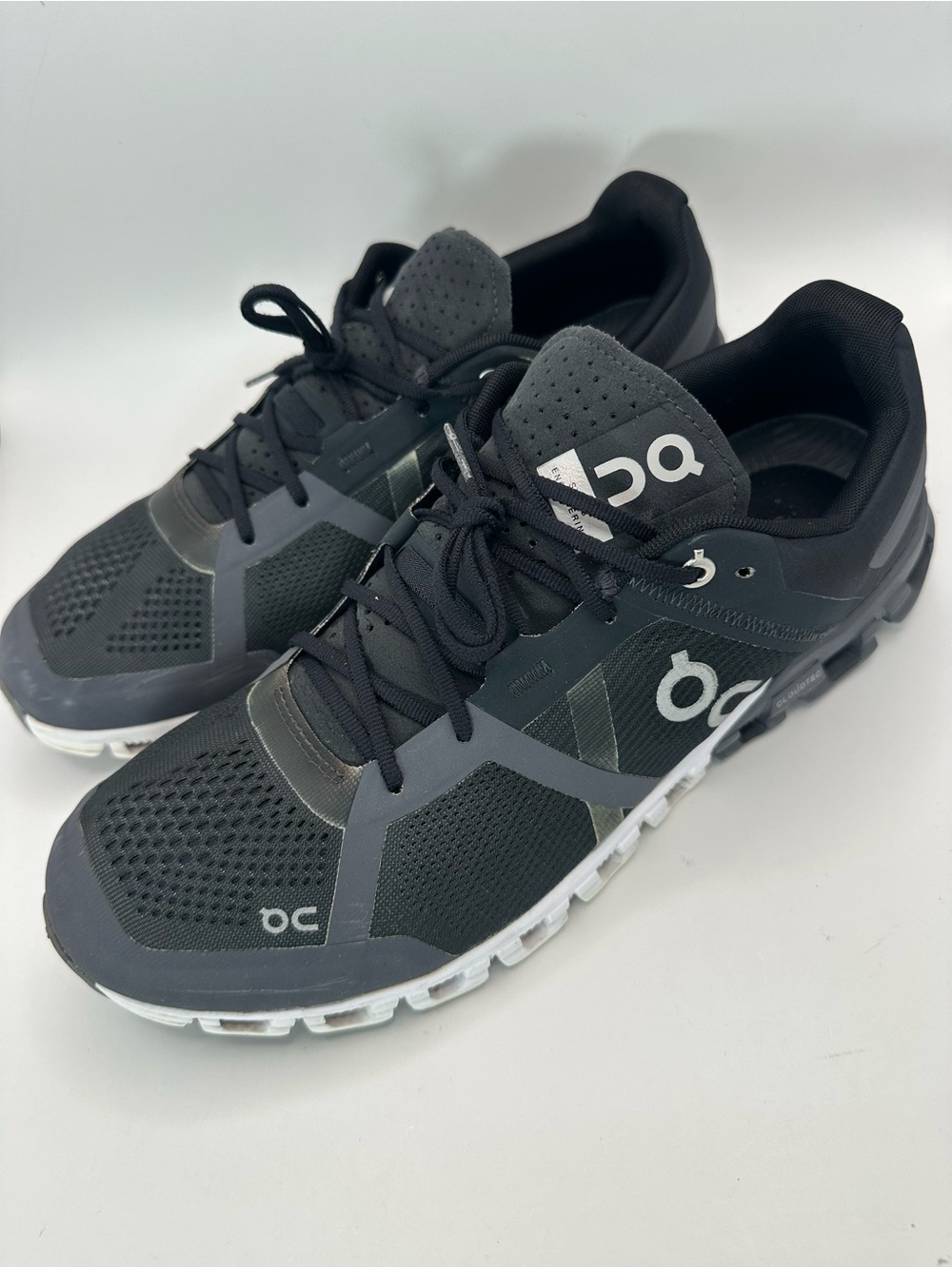 On Running Cloud Shoes Mens Size 11.5 Black Gray CloudTec Swiss Engineering